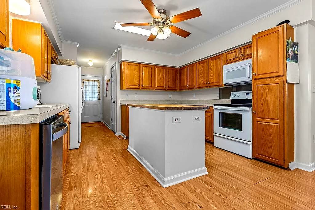 2455 Hog Island RD, SURRY VA 23883 thumb 9