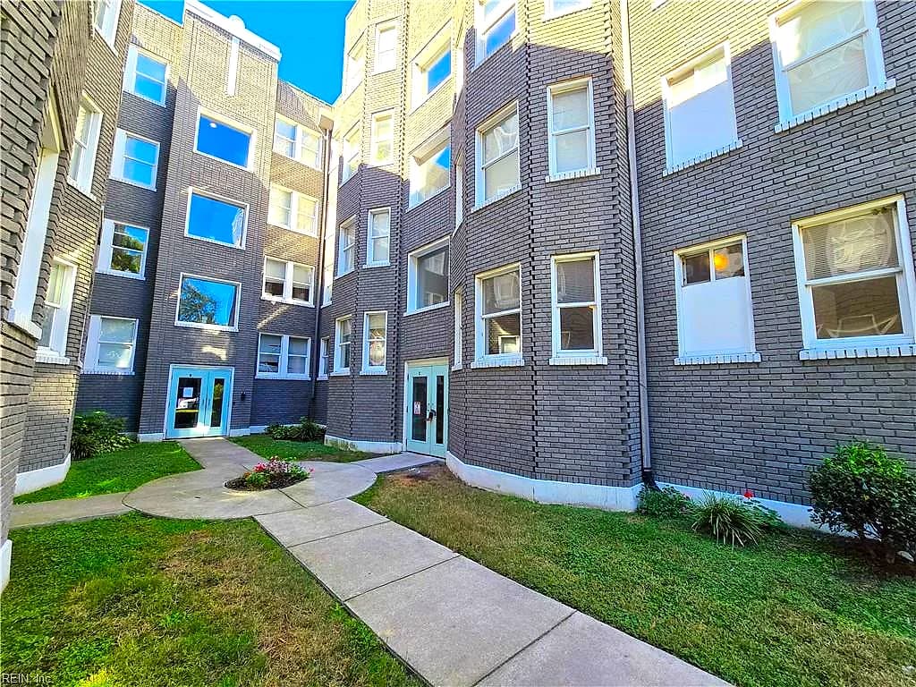 1217 Colonial AVE #B1, NORFOLK VA 23517 - Photo 3