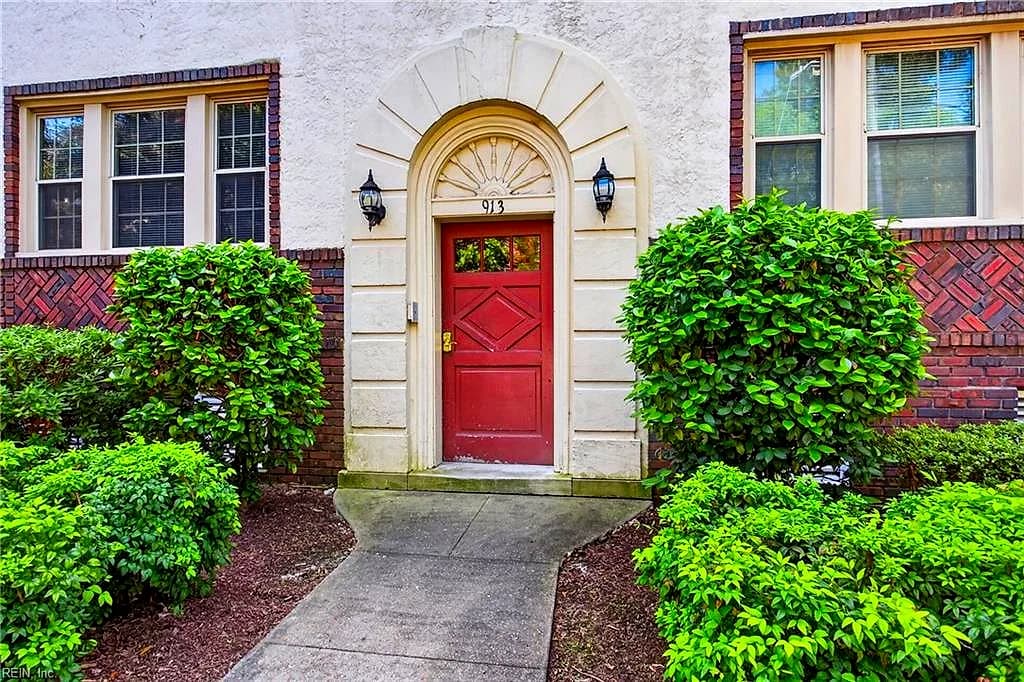 913 Spotswood Avenue AVE #1, NORFOLK VA 23517 - Photo 3