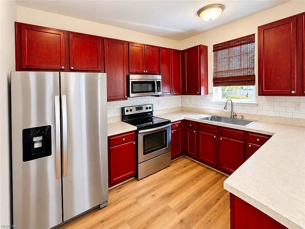 313 Holyoke LN, CHESAPEAKE VA 23320 thumb 7