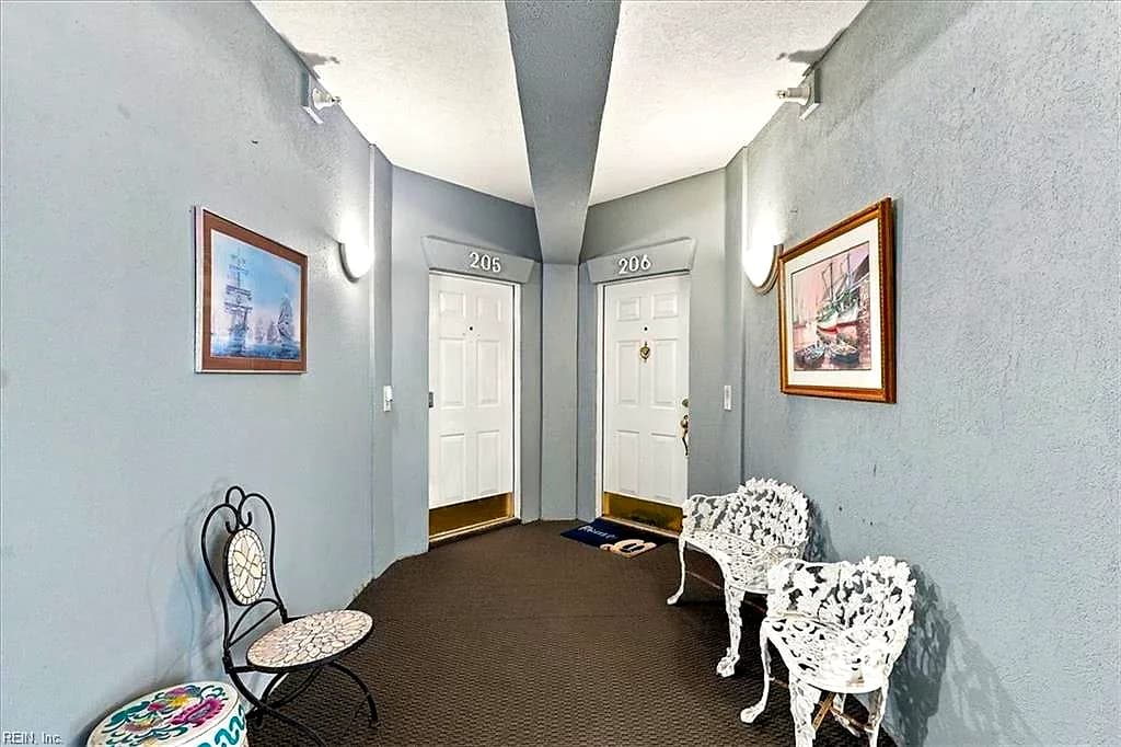 2301 Page Harbor Landing  unit 205 LNDG, VIRGINIA BEACH VA 23451 - Photo 4