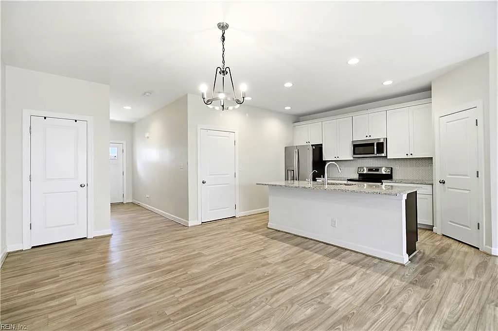 2429 Fieldsway DR, CHESAPEAKE VA 23320 thumb 7