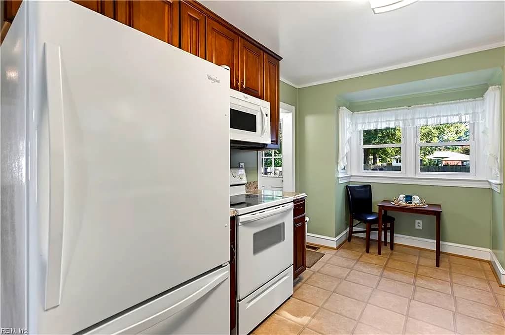 2528 Shafer ST, NORFOLK VA 23513 thumb 10