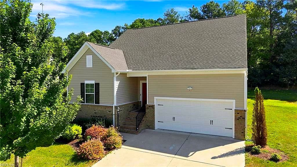 7607 Old Guild RD, RICHMOND VA 23237 - Photo 2
