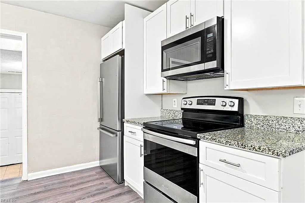 2615 Cedar RD, CHESAPEAKE VA 23323 thumb 9