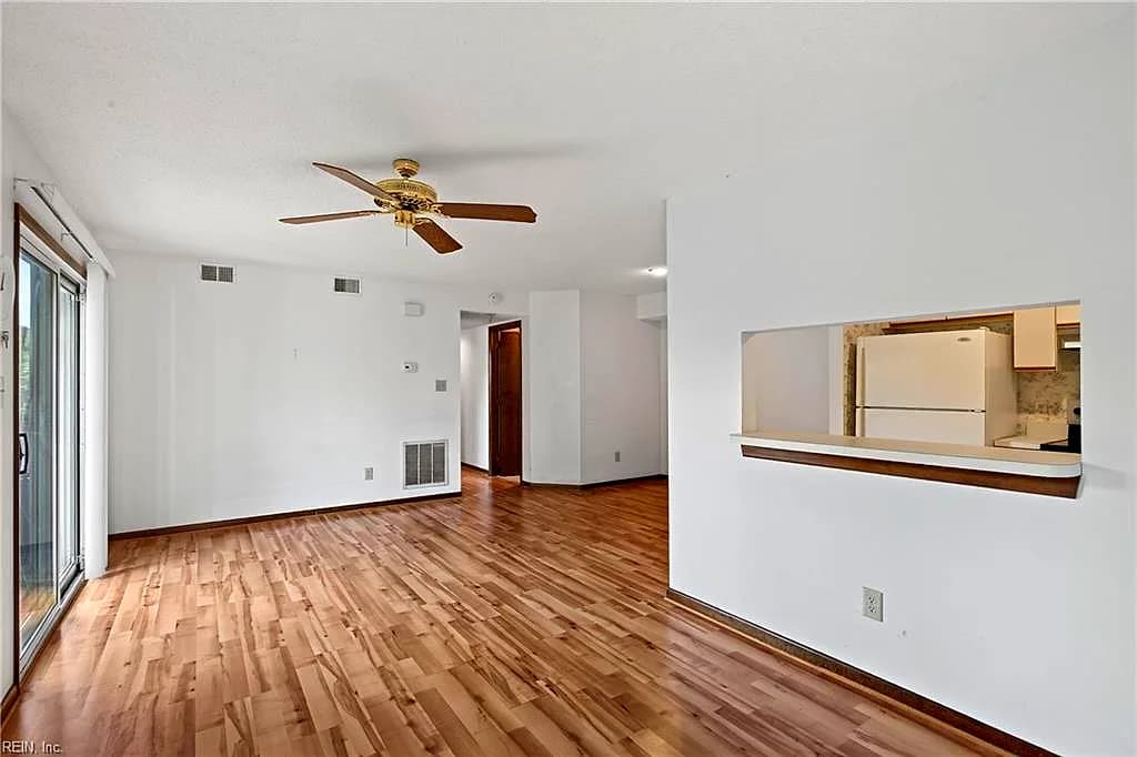 12760 St. James PL #F, NEWPORT NEWS VA 23608 - Photo 4