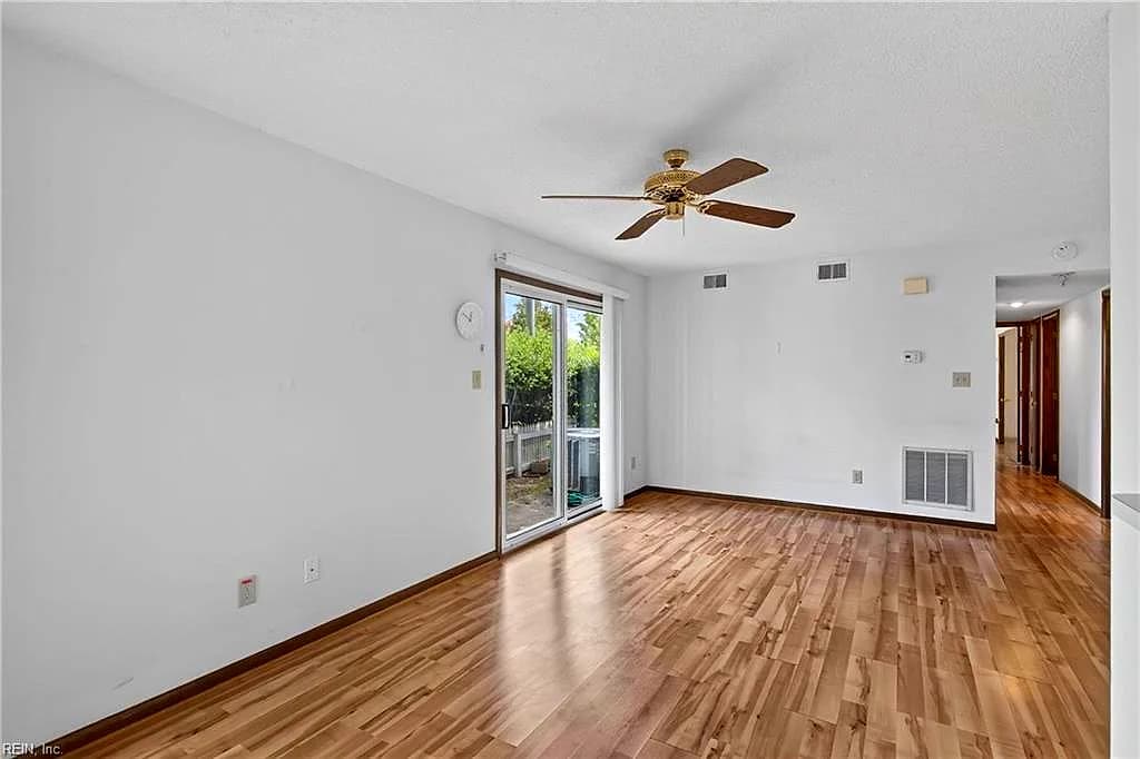 12760 St. James PL #F, NEWPORT NEWS VA 23608 - Photo 5