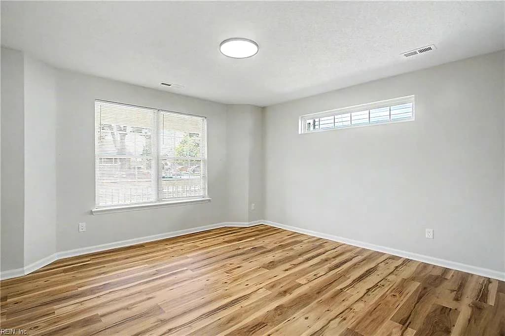 802 Hatton ST, NORFOLK VA 23523 thumb 9