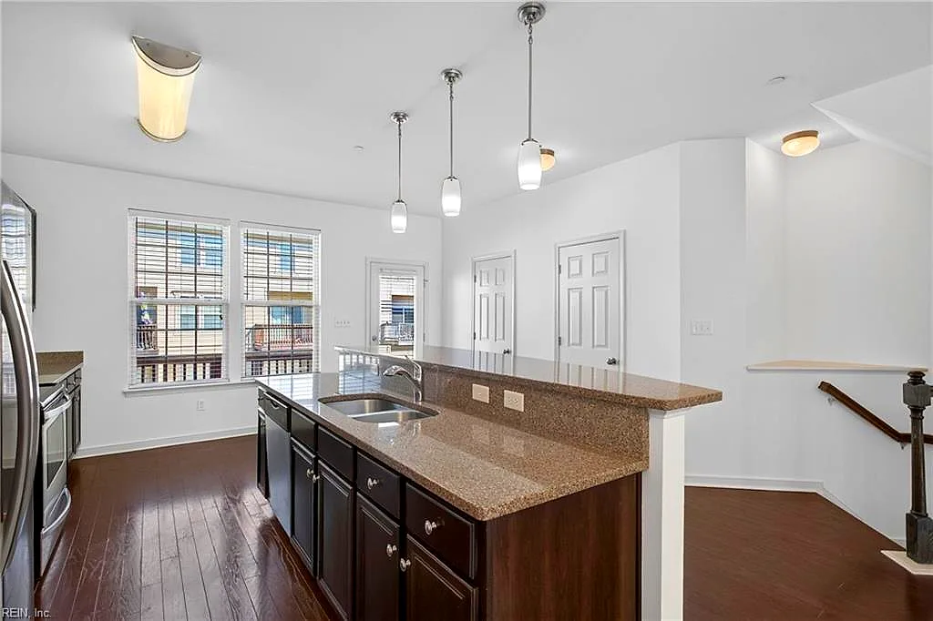 87 Zenith LOOP, NEWPORT NEWS VA 23601 thumb 12