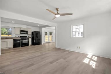 8239 Redwood CIR, NORFOLK VA 23518 thumb 4