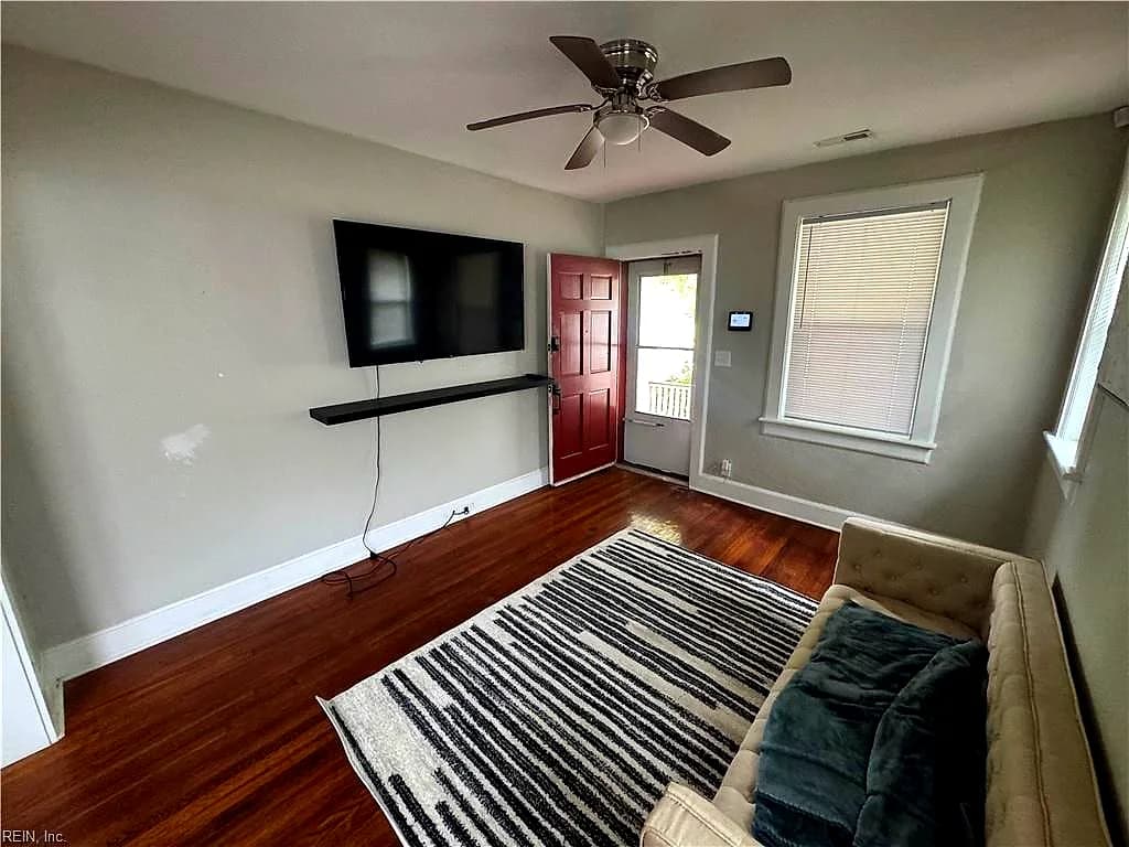 2448 Ballentine BLVD, NORFOLK VA 23509 - Photo 4