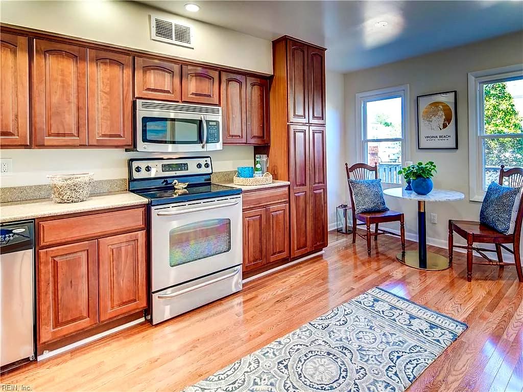536 Lakewood CIR, VIRGINIA BEACH VA 23451 thumb 8