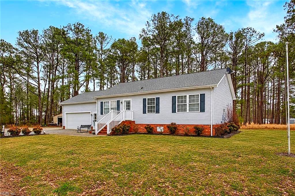 76 Bavon WAY, PORT HAYWOOD VA 23138 - Photo 3