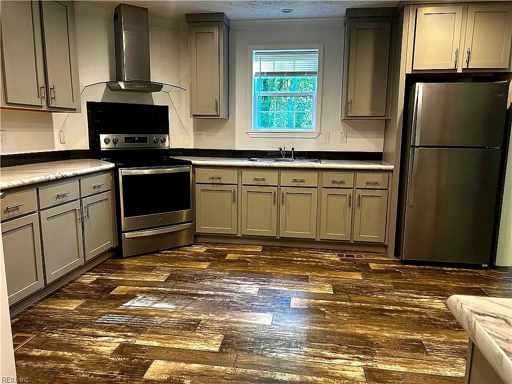7831 Willis RD, GLOUCESTER VA 23061 - Photo 3
