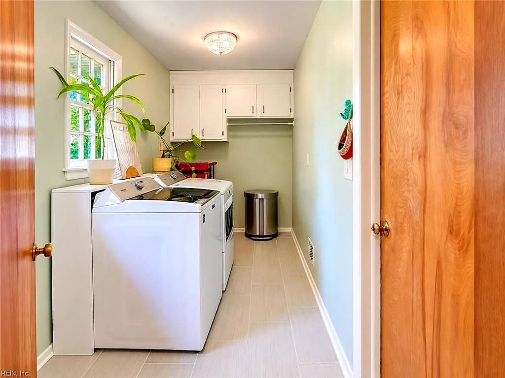 6813 Pallister RD, NORFOLK VA 23518 thumb 12