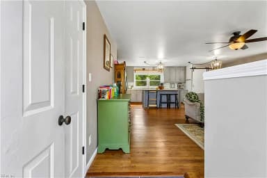 219 Wind Mill Point RD, HAMPTON VA 23664 thumb 3
