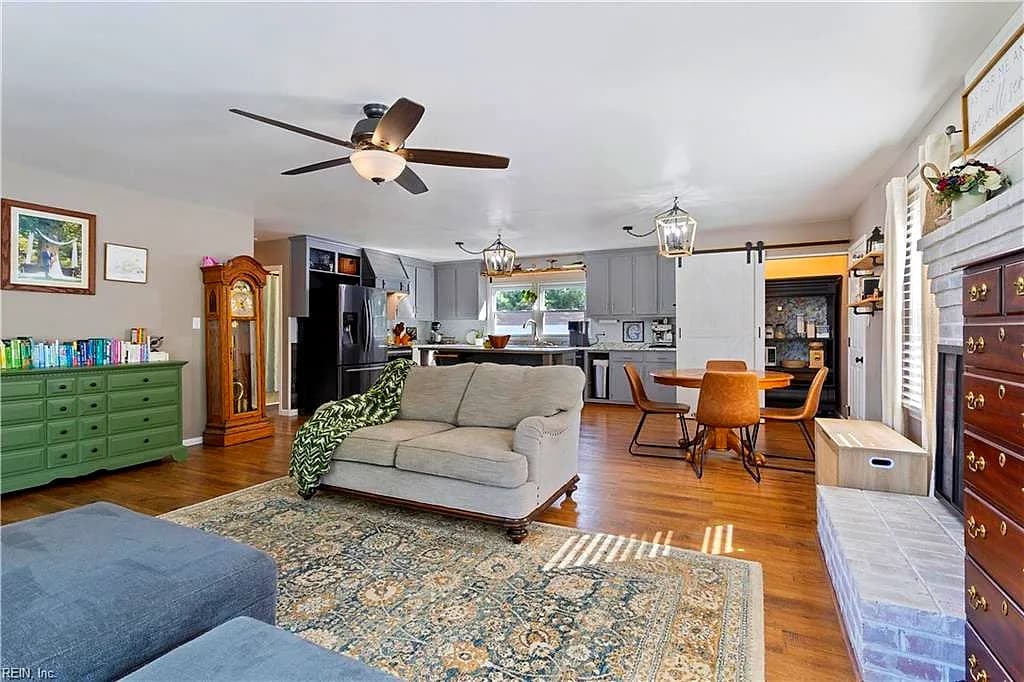 219 Wind Mill Point RD, HAMPTON VA 23664 thumb 6