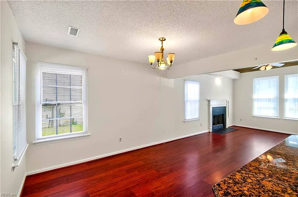 191 Gate House RD, NEWPORT NEWS VA 23608 thumb 8