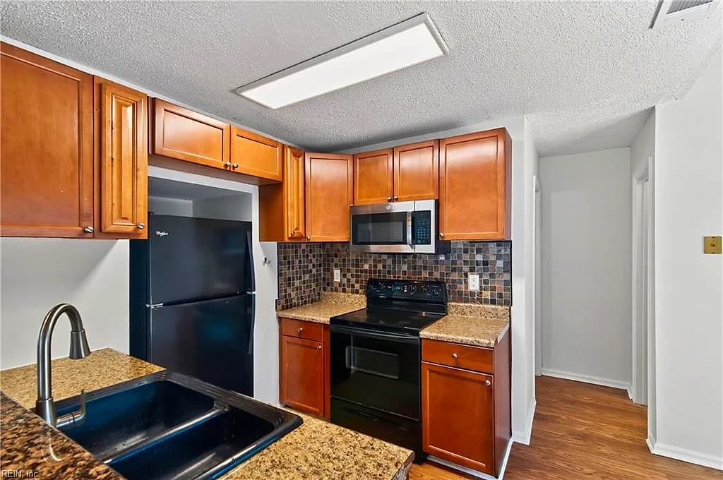 191 Gate House RD, NEWPORT NEWS VA 23608 thumb 9