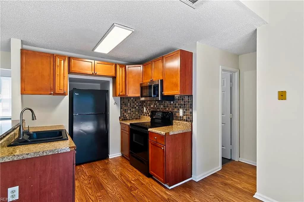 191 Gate House RD, NEWPORT NEWS VA 23608 thumb 10