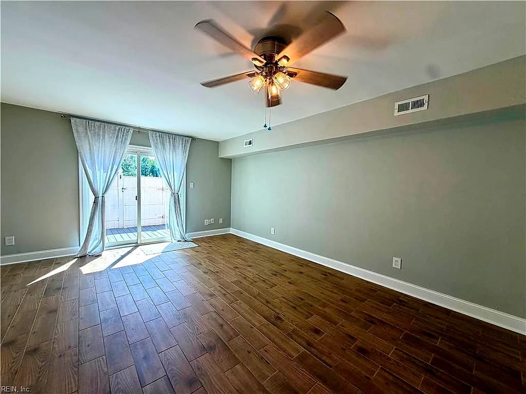 887 Elizabeth CT, VIRGINIA BEACH VA 23451 thumb 9