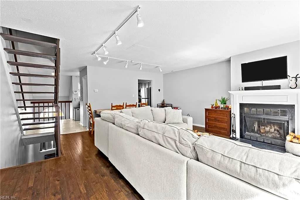 3860 Chimney Creek DR, VIRGINIA BEACH VA 23462 thumb 9
