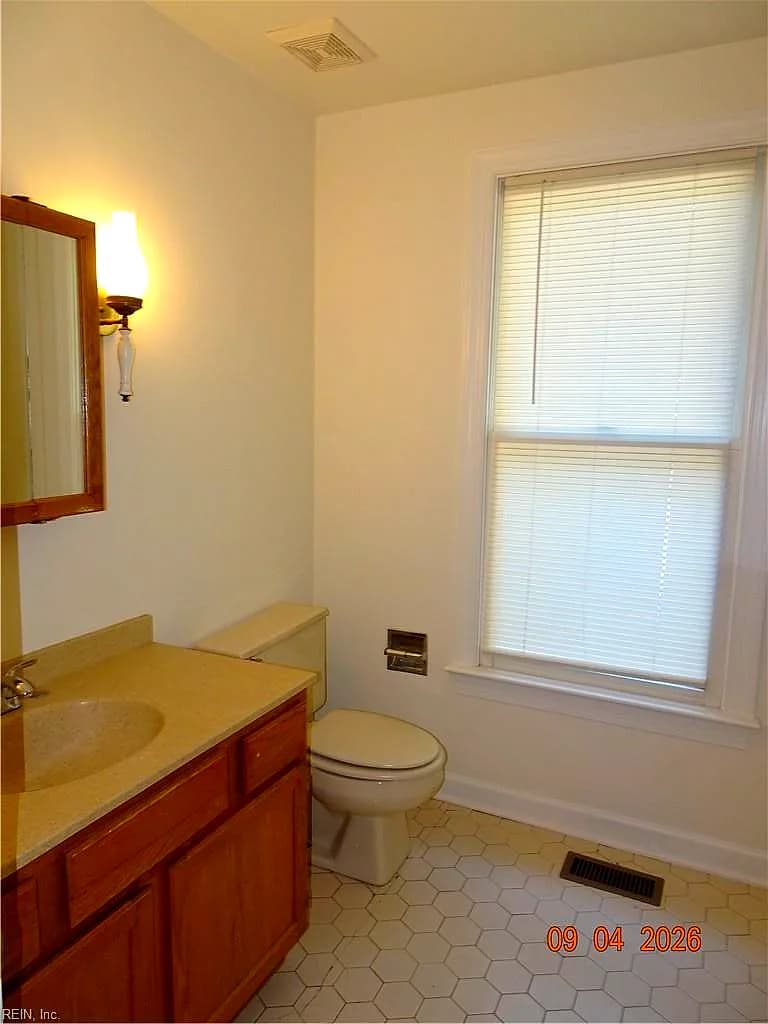 1350 Jamestown RD, WILLIAMSBURG VA 23185 - Photo 5