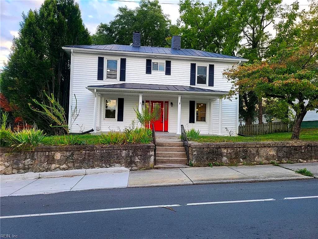 1202 W Beverley ST, OTHER VA 99999 - Photo 3