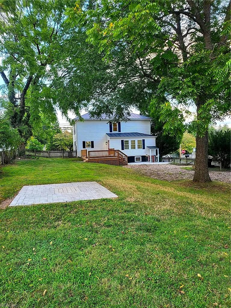 1202 W Beverley ST, OTHER VA 99999 - Photo 5