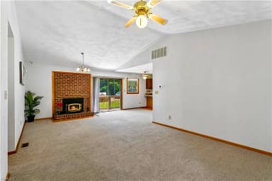 215 Woodbury Forrest DR, HAMPTON VA 23666 thumb 11