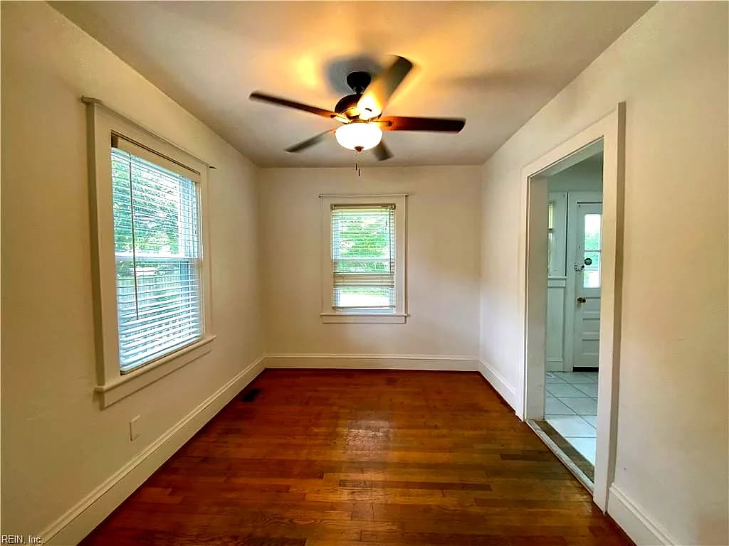 1376 E Norcova DR, NORFOLK VA 23502 thumb 6