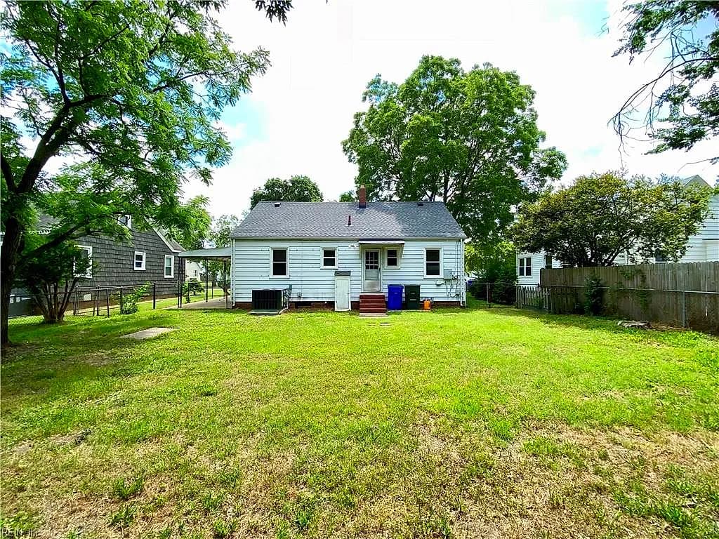 1376 E Norcova DR, NORFOLK VA 23502 thumb 9