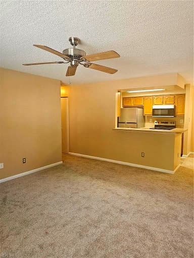 315 Gainsborough SQ, CHESAPEAKE VA 23320 thumb 5