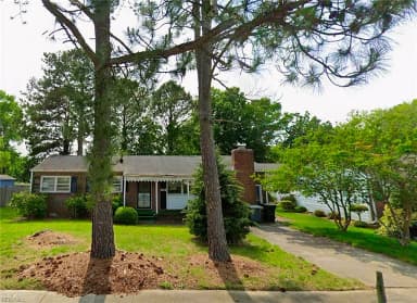 103 Bowen DR, HAMPTON VA 23666 thumb 1