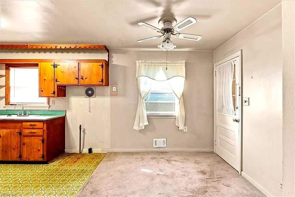 1819 Lightwood LN, NORFOLK VA 23518 thumb 6