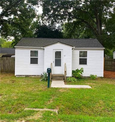 15 Haughton AVE, NEWPORT NEWS VA 23606 thumb 1