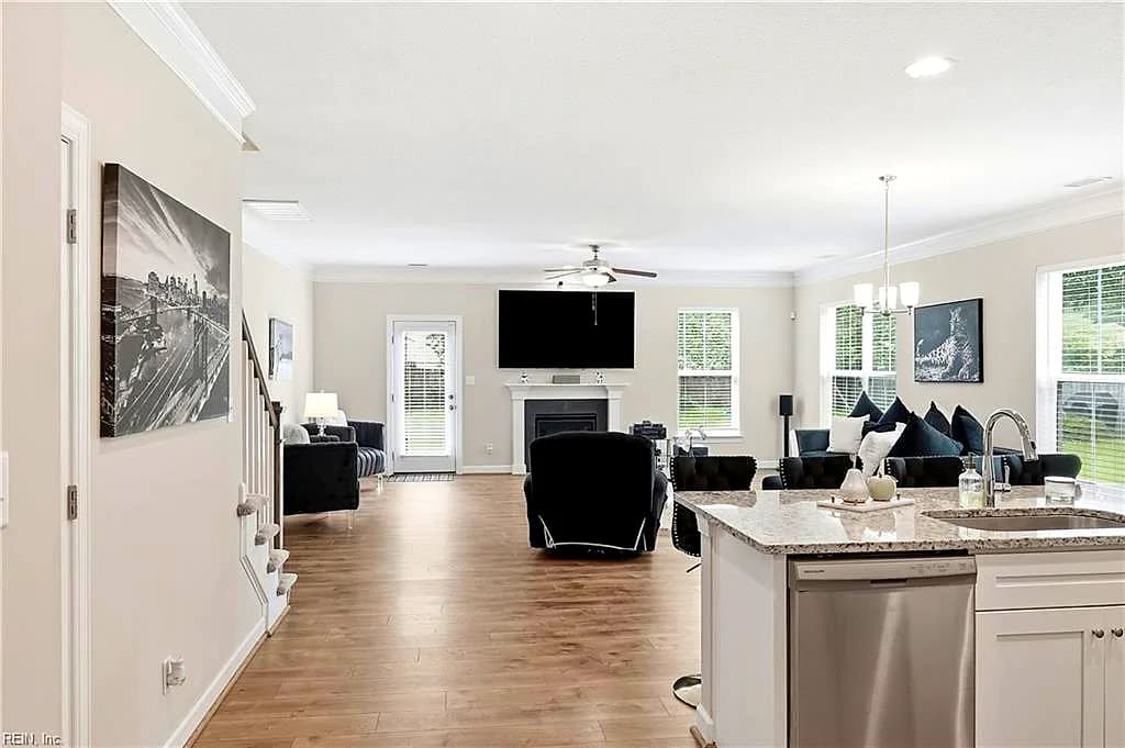117 N Oceana BLVD, VIRGINIA BEACH VA 23454 thumb 11