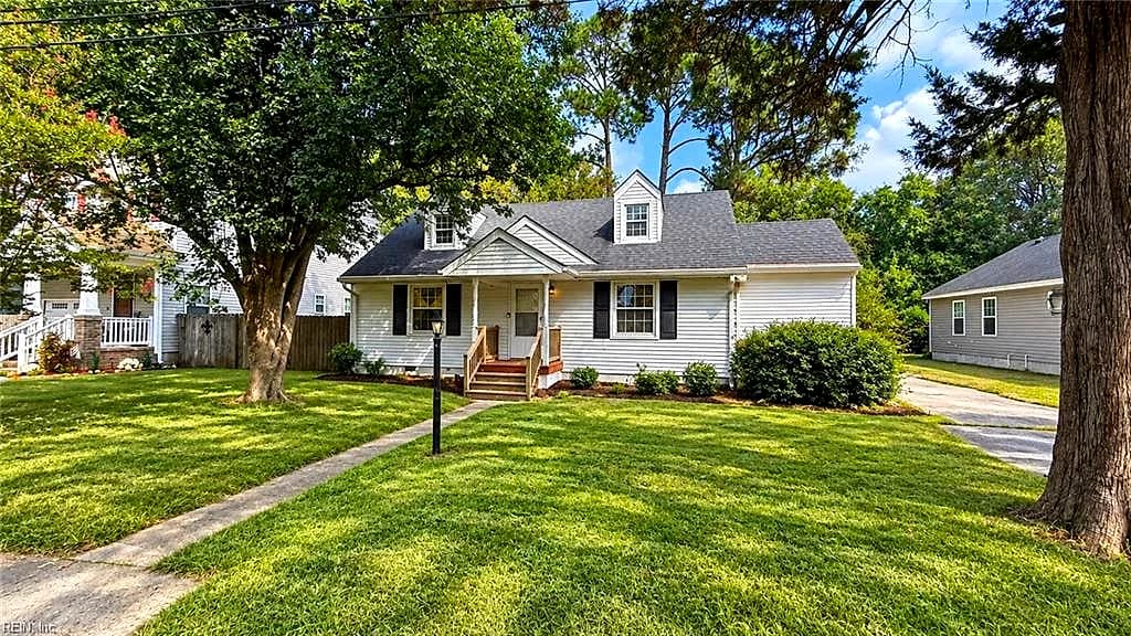 1019 Martin AVE, PORTSMOUTH VA 23701 - Photo 3