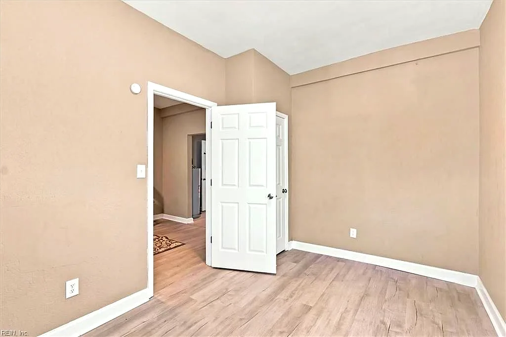 1027 31st ST, NEWPORT NEWS VA 23607 thumb 11
