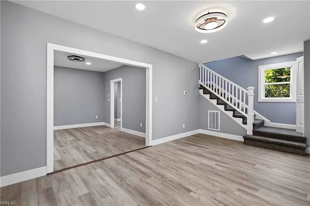 307 Hickory AVE, NEWPORT NEWS VA 23607 thumb 7