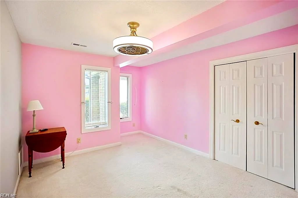 28 Sandie PT, PORTSMOUTH VA 23701 thumb 12