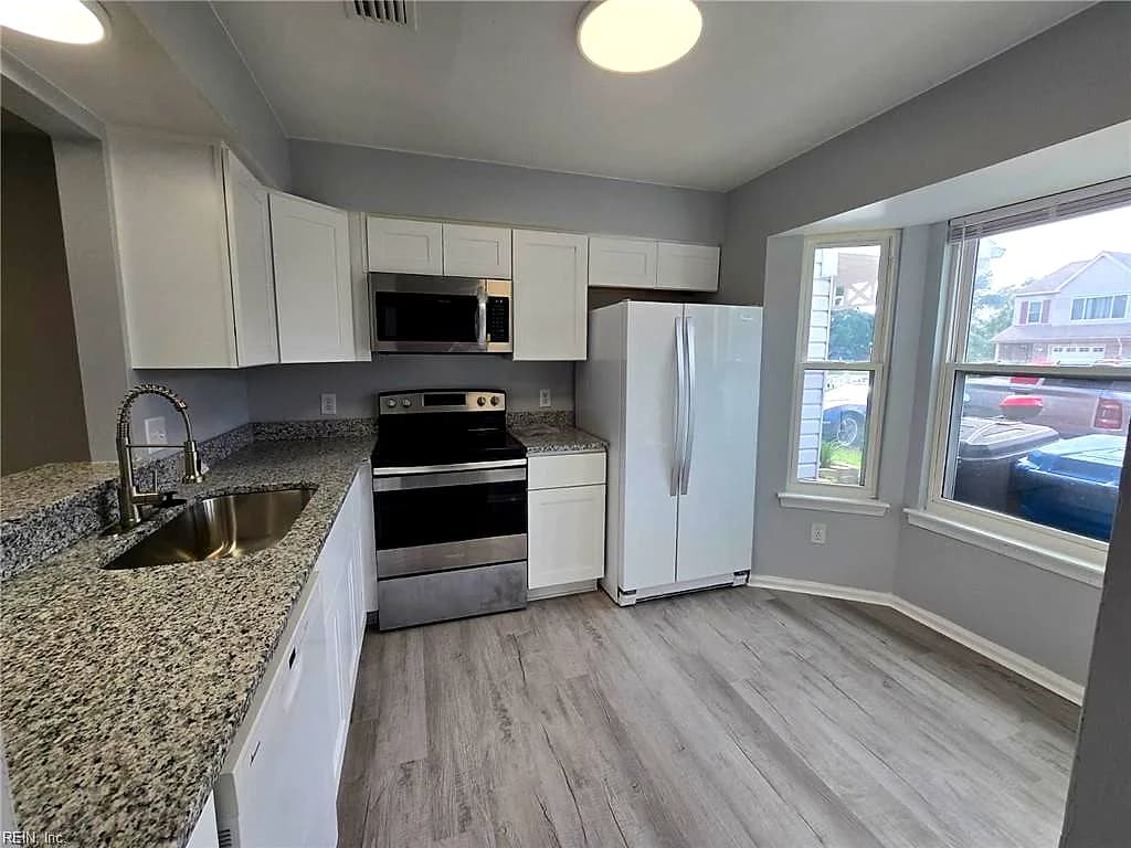 3806 Rica DR, VIRGINIA BEACH VA 23453 - Photo 5