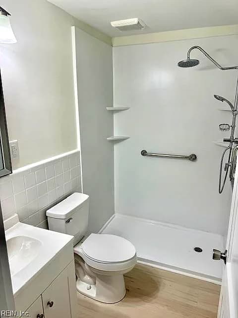 107 Sinclair ST, NORFOLK VA 23505 thumb 10