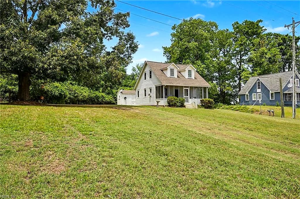 16223 Rolfe HWY, SURRY VA 23883 - Photo 3