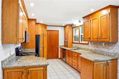 3 Battle RD, HAMPTON VA 23666 thumb 7