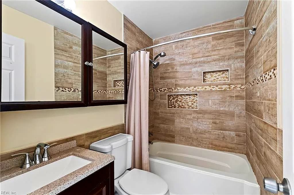 1261 Christian CT, VIRGINIA BEACH VA 23464 thumb 11