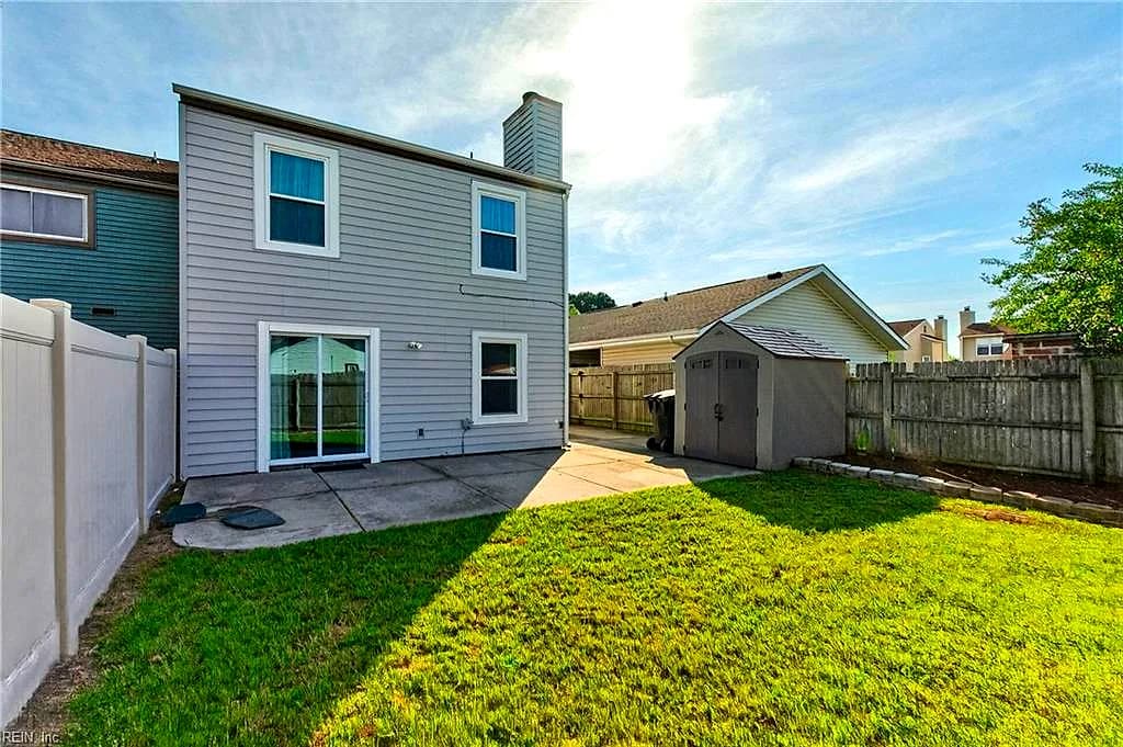 1261 Christian CT, VIRGINIA BEACH VA 23464 - Photo 4