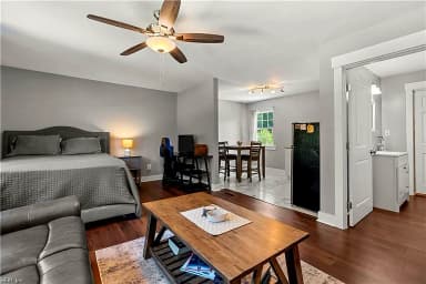 2065 Shipyard RD, CHESAPEAKE VA 23323 thumb 9