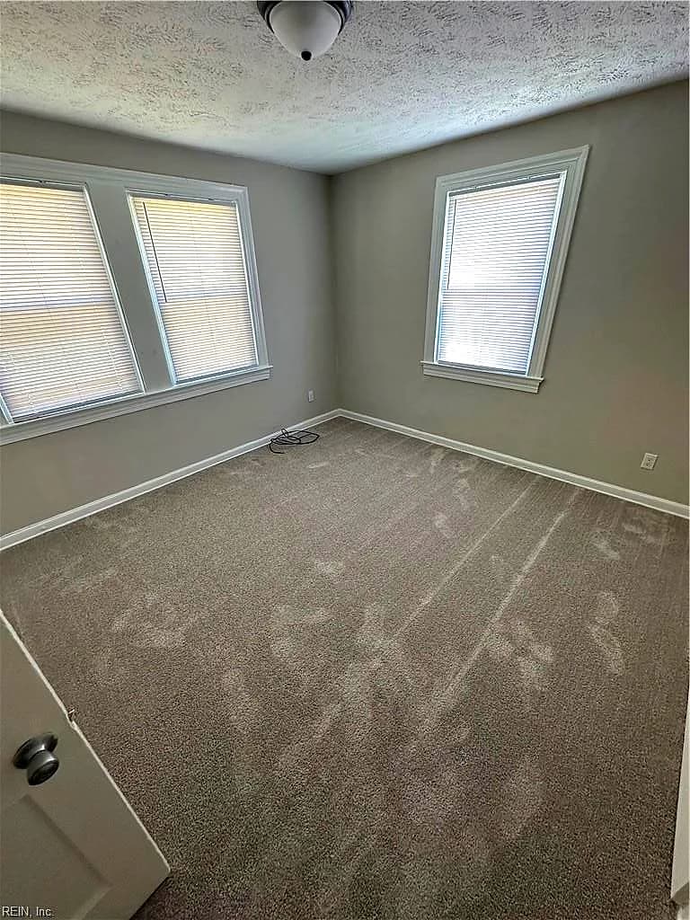 627 Decatur ST, NEWPORT NEWS VA 23601 thumb 11