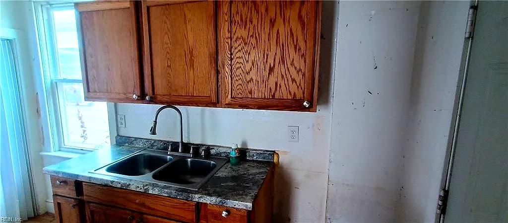 838 29TH ST, NEWPORT NEWS VA 23607 thumb 11